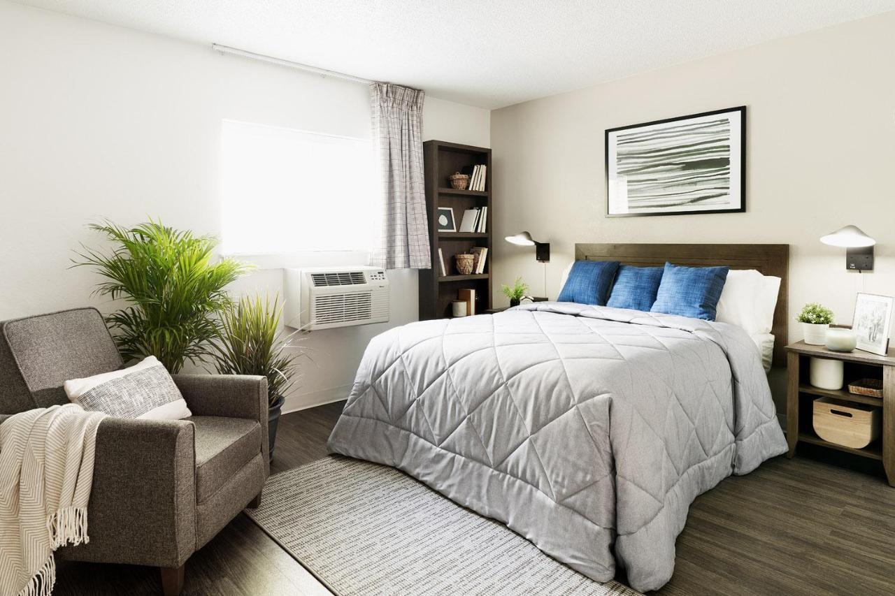 Intown Suites Extended Stay Lewisville Tx Valley View Dr Exteriör bild
