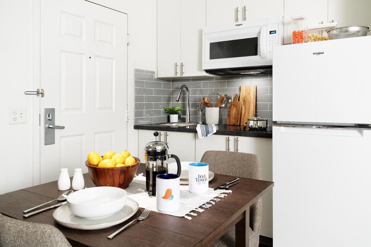Intown Suites Extended Stay Lewisville Tx Valley View Dr Exteriör bild